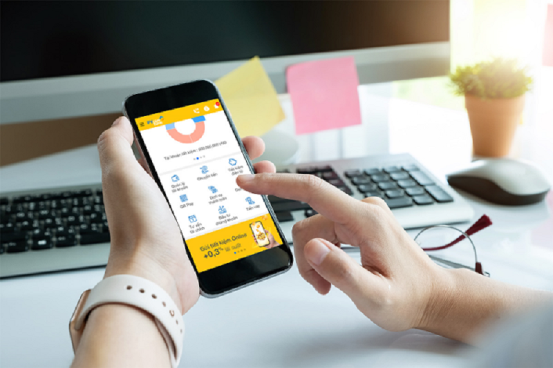 Gửi tiết kiệm online trên app của các ngân hàng